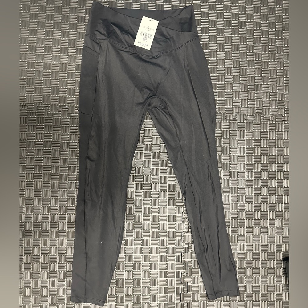 Halara crossover leggings